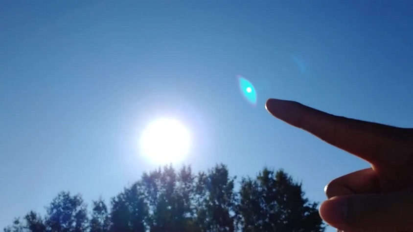 éblouissement des lentilles exemple de photo