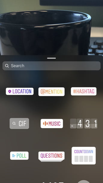 Send a GIF to Instagram Story with Android